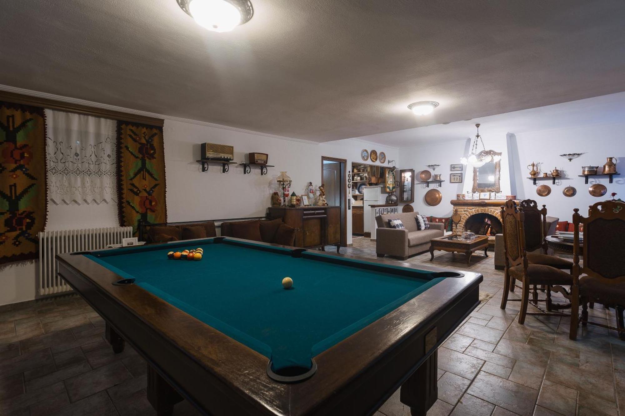Billiard Home In Trikala Exterior foto